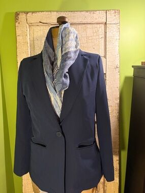 Women's Navy Single-Button Tailored Blazer